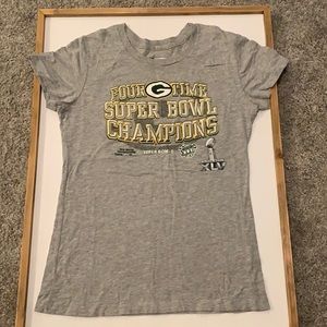 Women’s NFL Team Apparel Green Bay Packers Tee